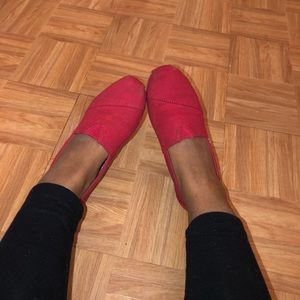 Red Toms